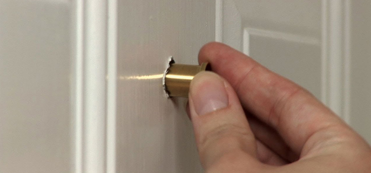 peephole door repair in Hialeah